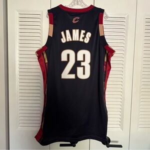 LeBron James Cleveland jersey
